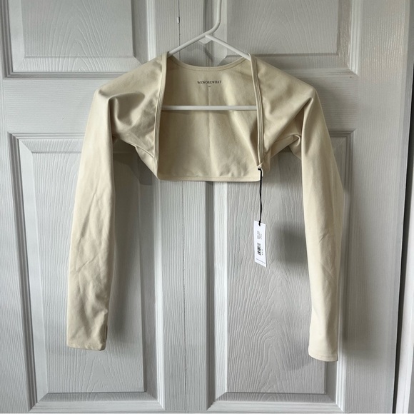 WEWOREWHAT Off-White Dancer Sleeve Top NEW Size OD Balletcore - Picture 1 of 4